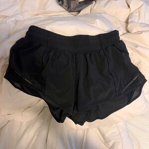 lululemon Black hotty hot shorts